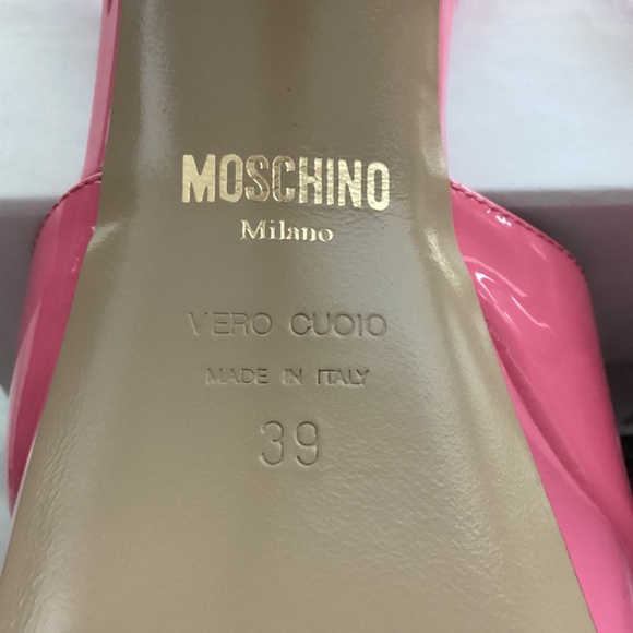 Moschino Logo Sole Platform Sandal (Women) 9US / 39EU - Picture 14 of 14